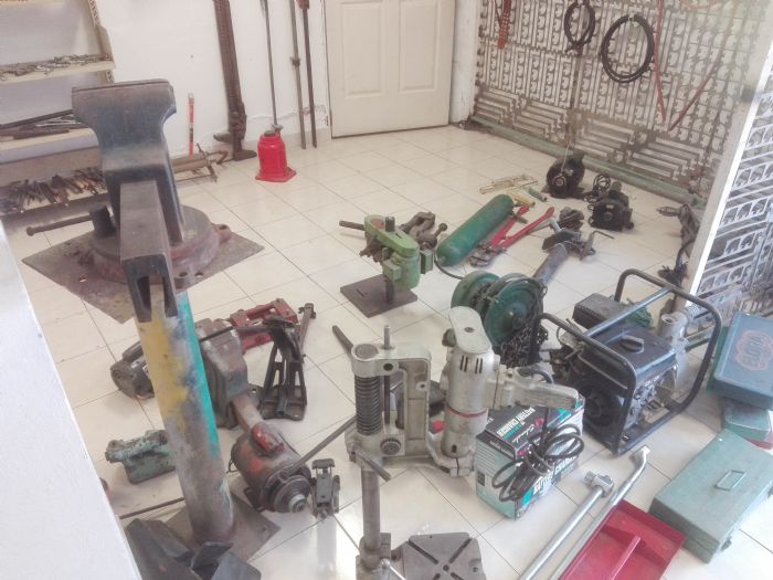 MAQUINARIA, HERRAMIENTA DE SUJECION, HERRAMIENTA AUTOMOTRIZ - METABO, DUMORE, WEG YALE, RIDGID, PROTO, SNAPON, E